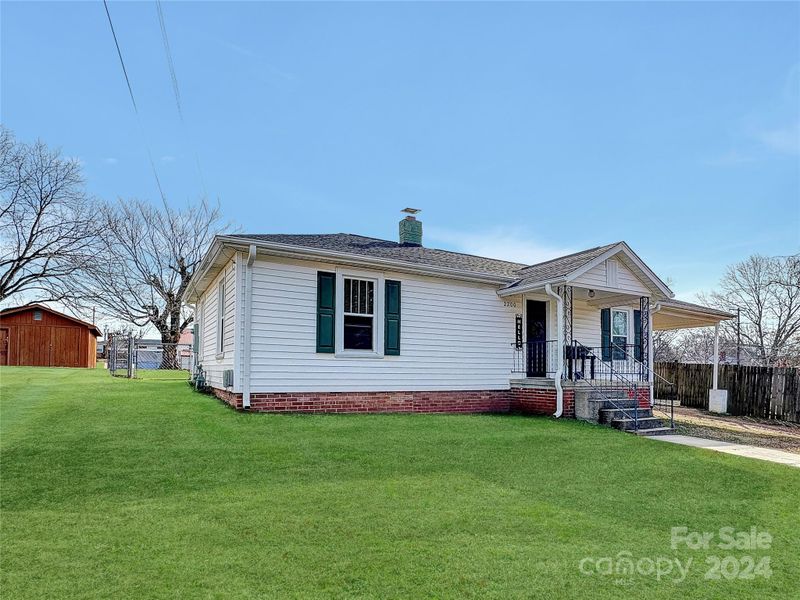 2200 Brookview Ave, Kannapolis, NC 28081