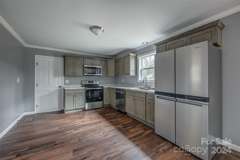 650 Turner Rd, Gastonia, NC 28056