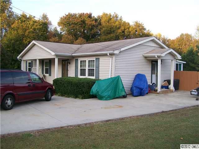 150 Abernathy Rd, Stanley, NC 28164