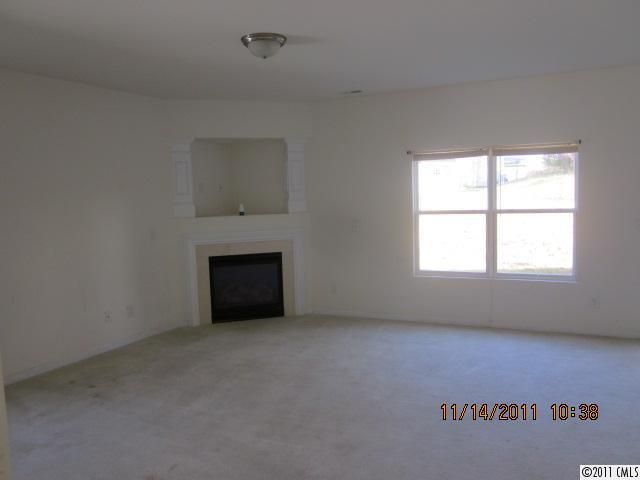 6314 Alder Ct, Charlotte, NC 28215