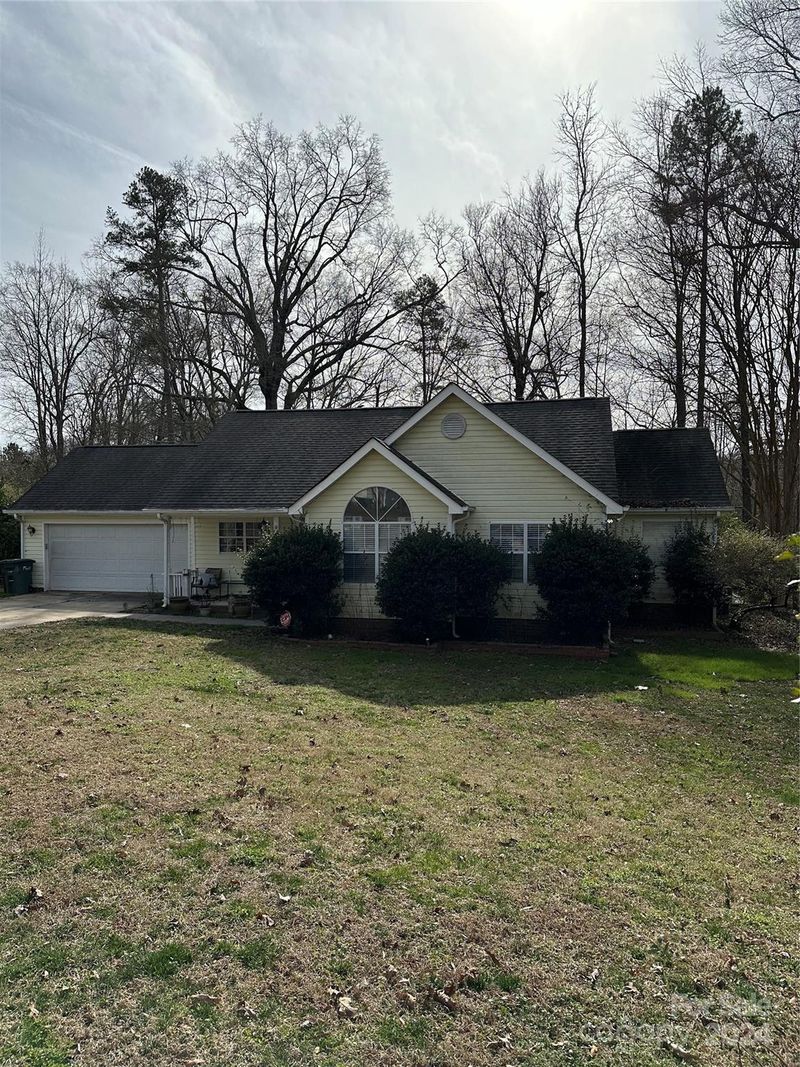 2216 Wheaton Way, Monroe, NC 28112