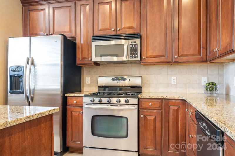 18711 Cloverstone Cir, Cornelius, NC 28031