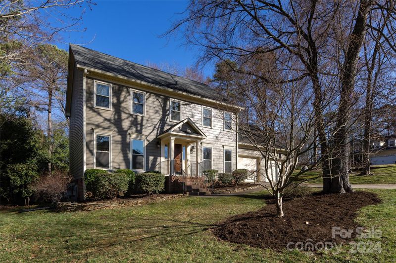 331 Rose Arbor Ln, Matthews, NC 28105