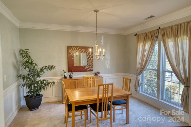 2148 Southridge Dr, Belmont, NC 28012