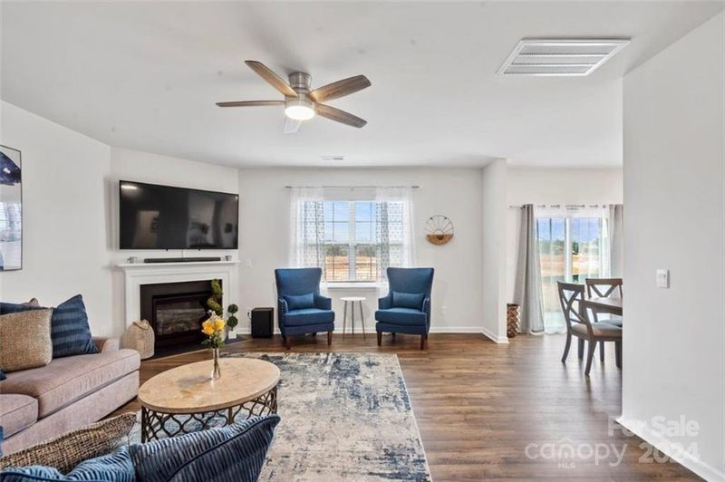9148 Mackinaw Dr, Gastonia, NC 28056