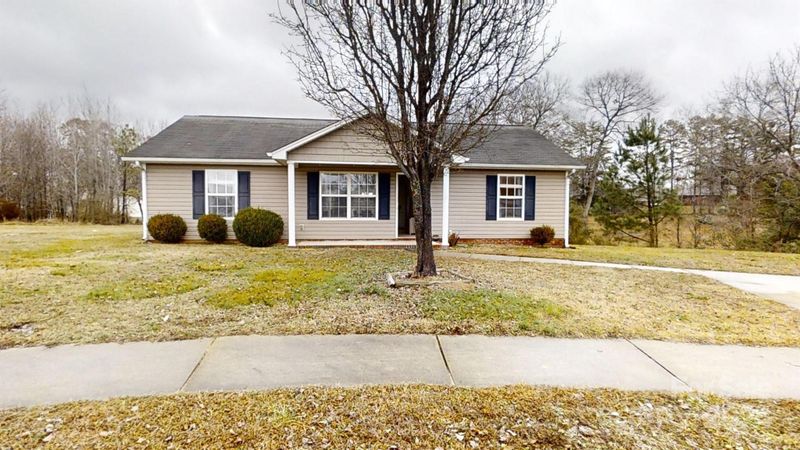 110 Babs Ct, Lincolnton, NC 28092