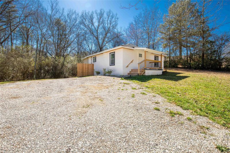 1439 Old Landsford Rd, Lancaster, SC 29720