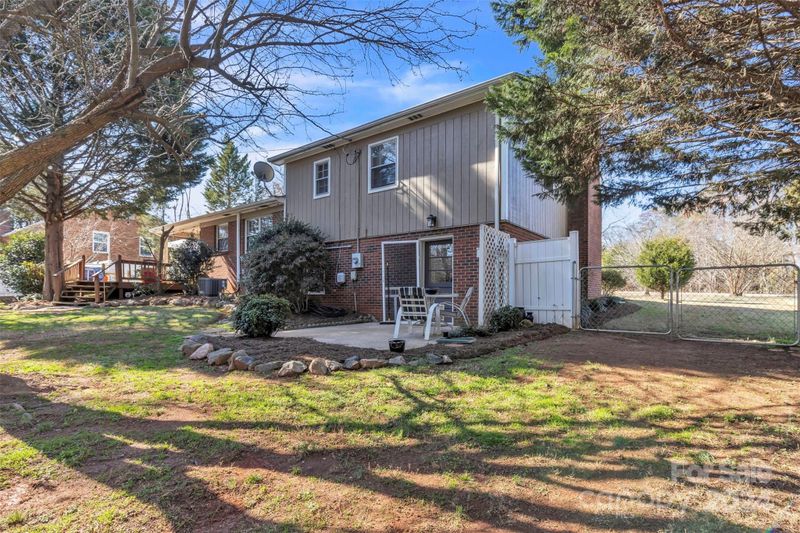 174 Carl Austin Rd, Statesville, NC 28625