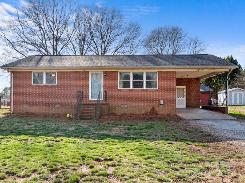 1101 Kiser Dairy Rd, Dallas, NC 28034
