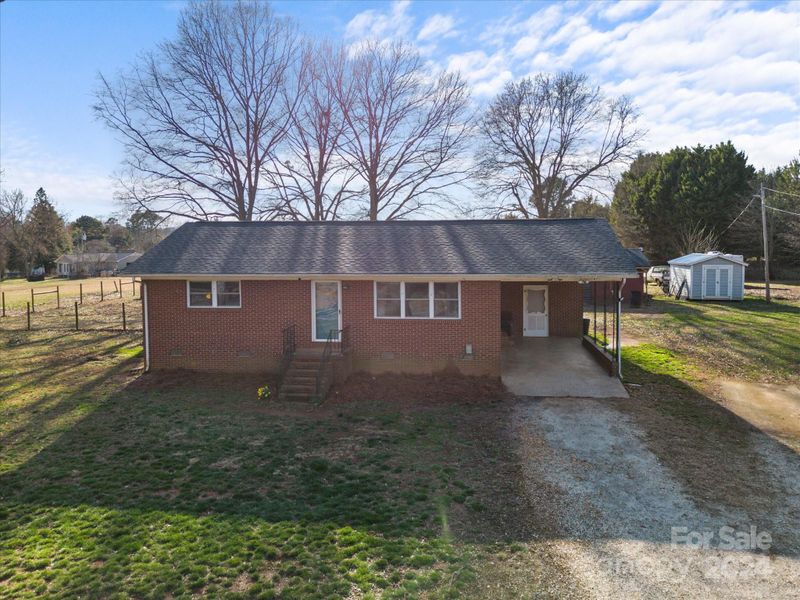 1101 Kiser Dairy Rd, Dallas, NC 28034