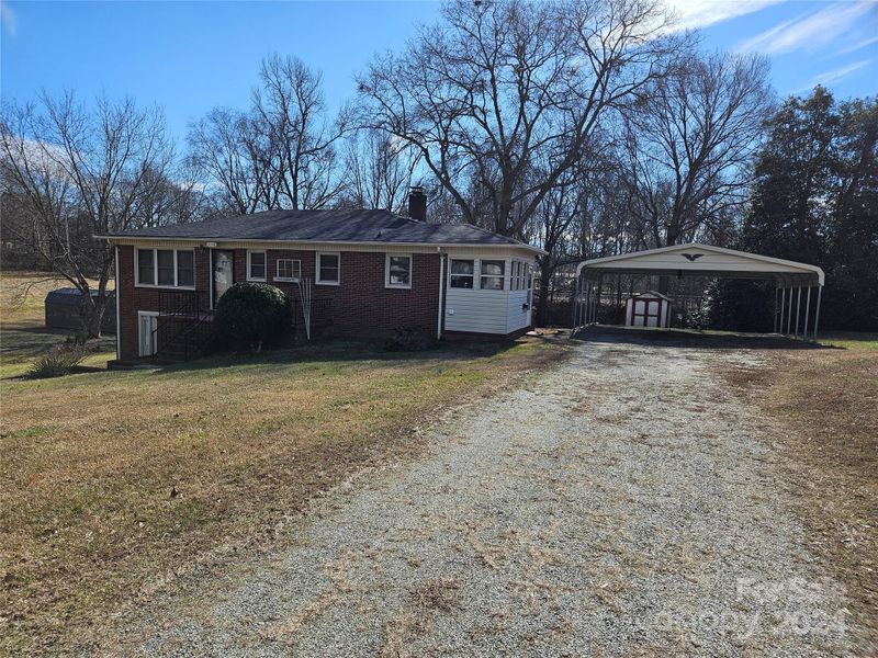 2158 Dale Ave, Lincolnton, NC 28092