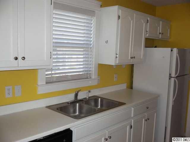 1135 Juniper Pl, Concord, NC 28025