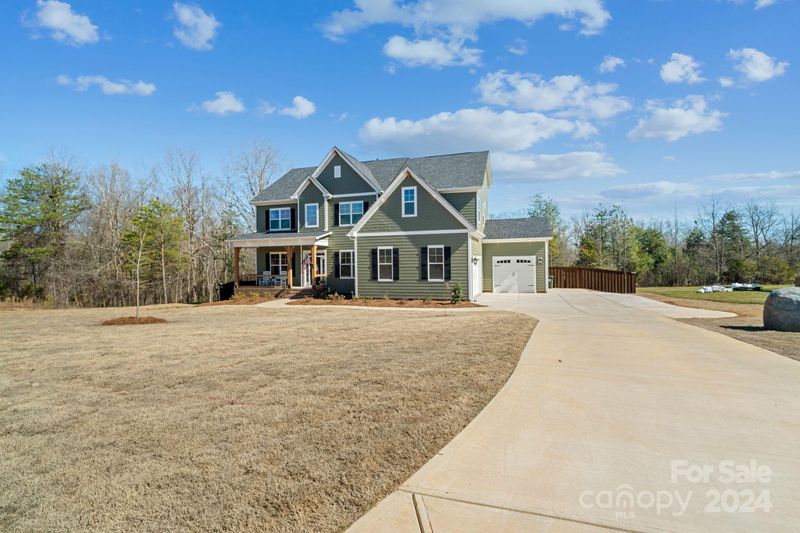 1247 Sage Pine Cir, Clover, SC 29710