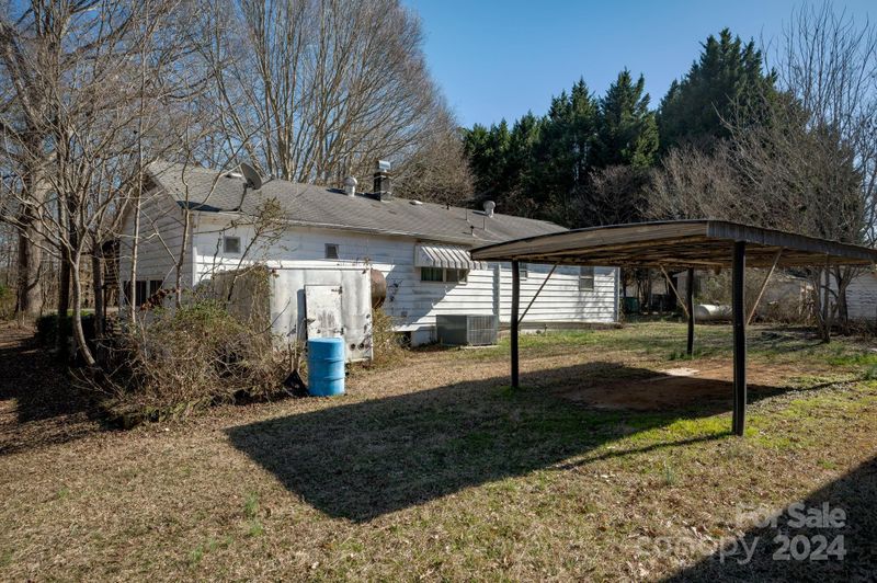 2019 Hart Rd, Charlotte, NC 28214