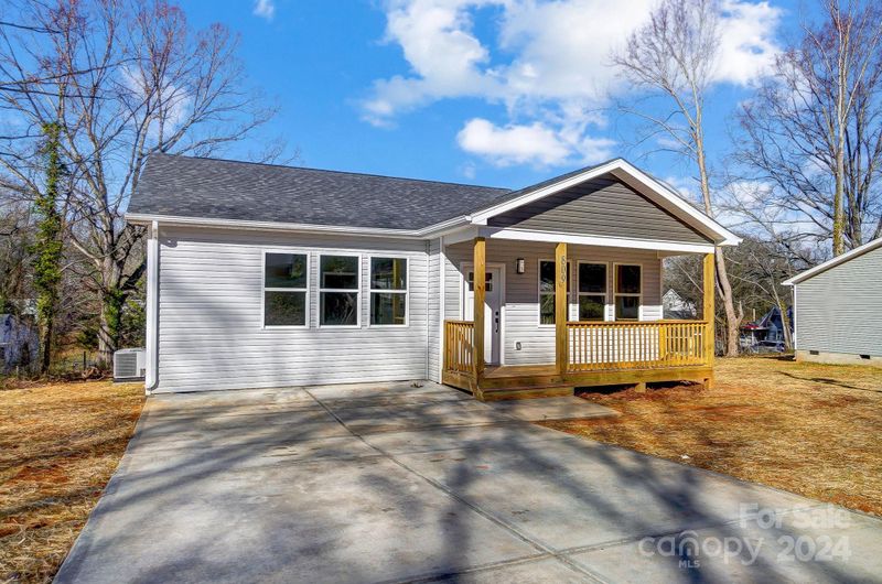 809 S Weldon St, Gastonia, NC 28052