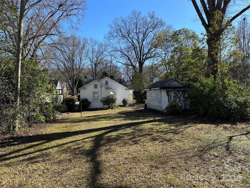 1306 Jackson Rd, Gastonia, NC 28052
