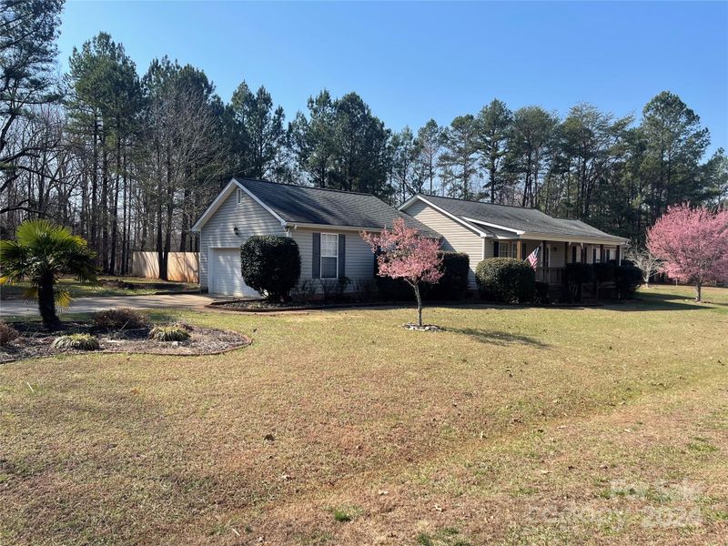5220 Arden Gate Dr, Iron Station, NC 28080