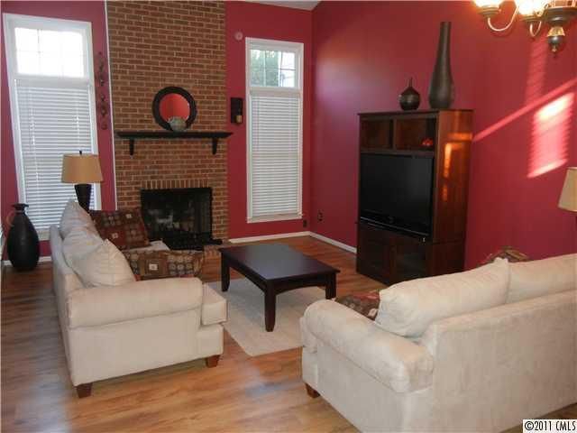 9470 Kings Falls Dr #K, Charlotte, NC 28210