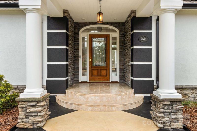 8593 Blue Heron Dr, Terrell, NC 28682