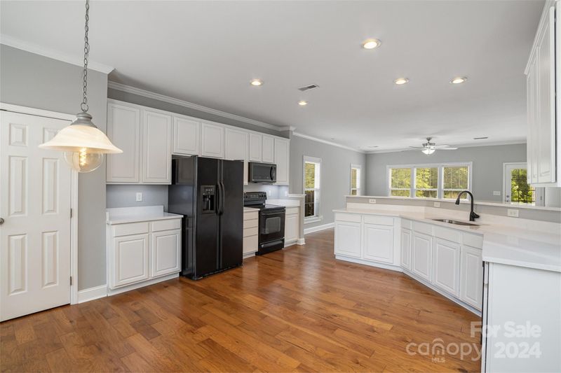 2628 Sunberry Ln, Concord, NC 28027
