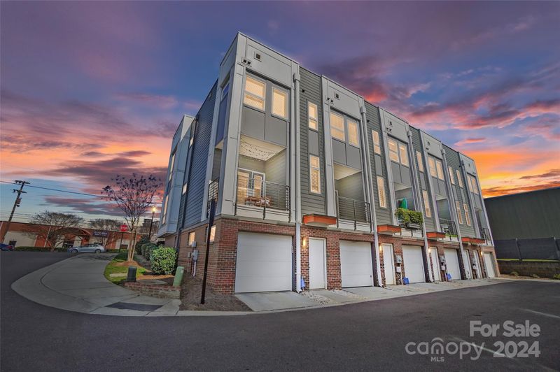 414 Southend Crossing Ln, Charlotte, NC 28203