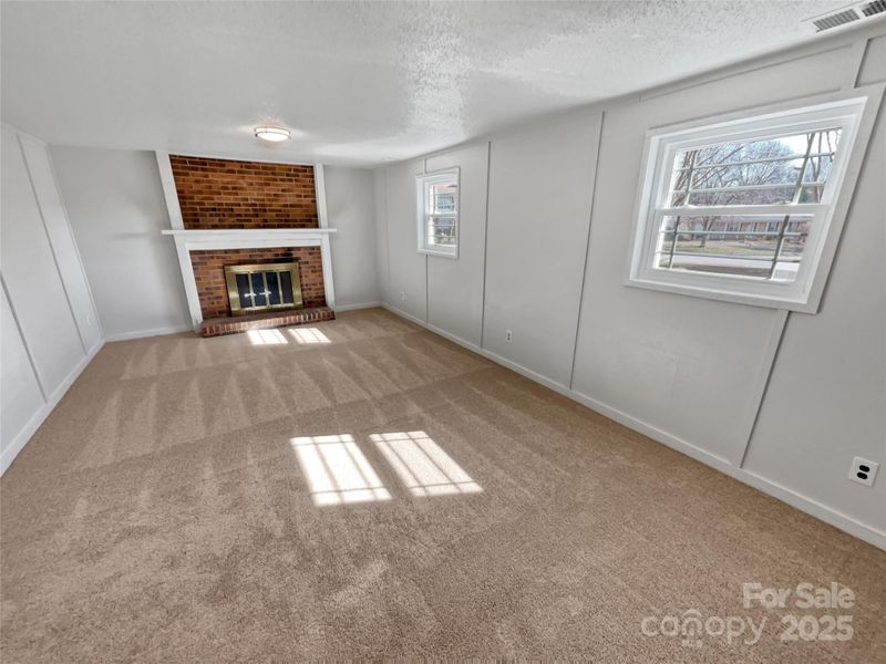 1006 Wilson Blvd, Dallas, NC 28034