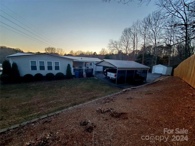 3523 4th Avenue Ln NE, Conover, NC 28613