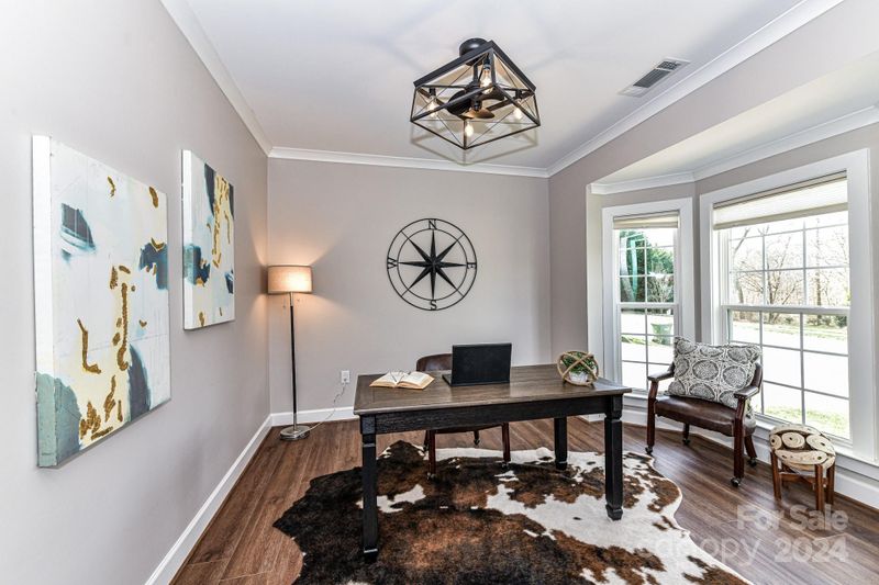 409 Riverfront Pw, Mount Holly, NC 28120