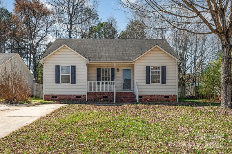 2246 Kestrel Dr, Rock Hill, SC 29732