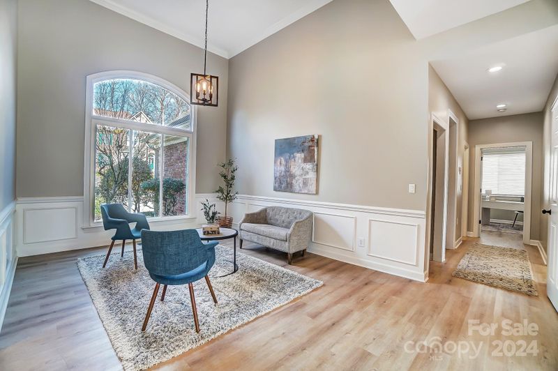 5117 Foxbriar Trl, Charlotte, NC 28269