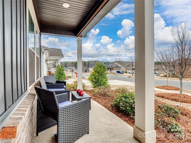 9359 Dunwich Dr, Gastonia, NC 28056