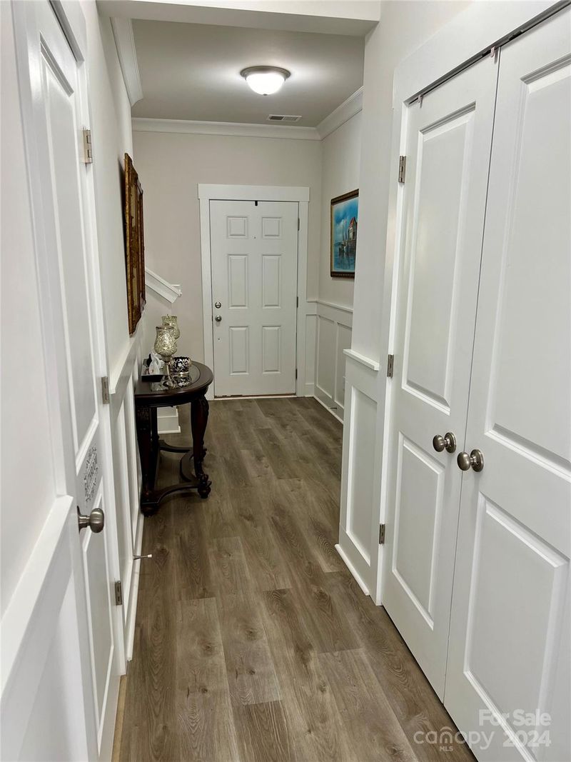 4214 Grove St, Charlotte, NC 28269