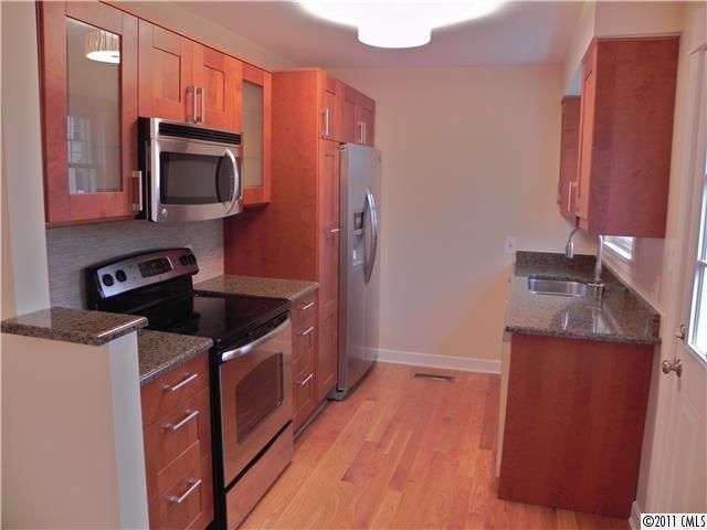 516 B Wakefield Dr #B, Charlotte, NC 28209
