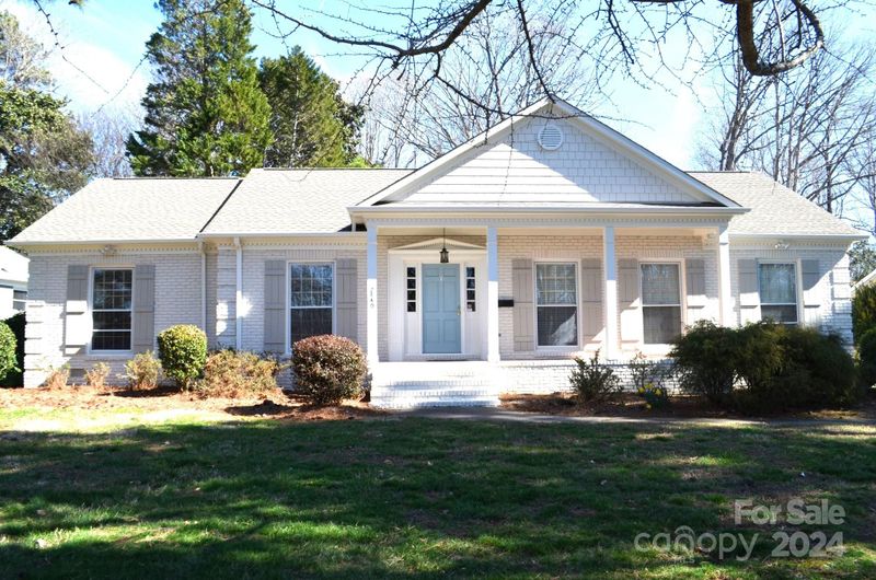 2440 Ramblewood Ln, Charlotte, NC 28210