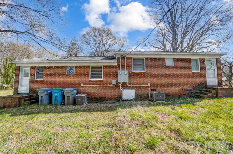 505 Secrest Ave, Belmont, NC 28012