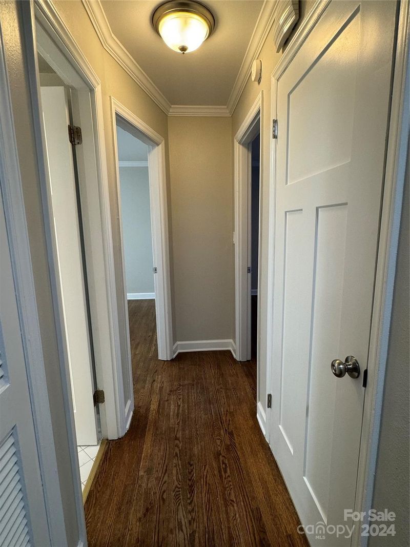 4317 Walker Rd, Charlotte, NC 28211