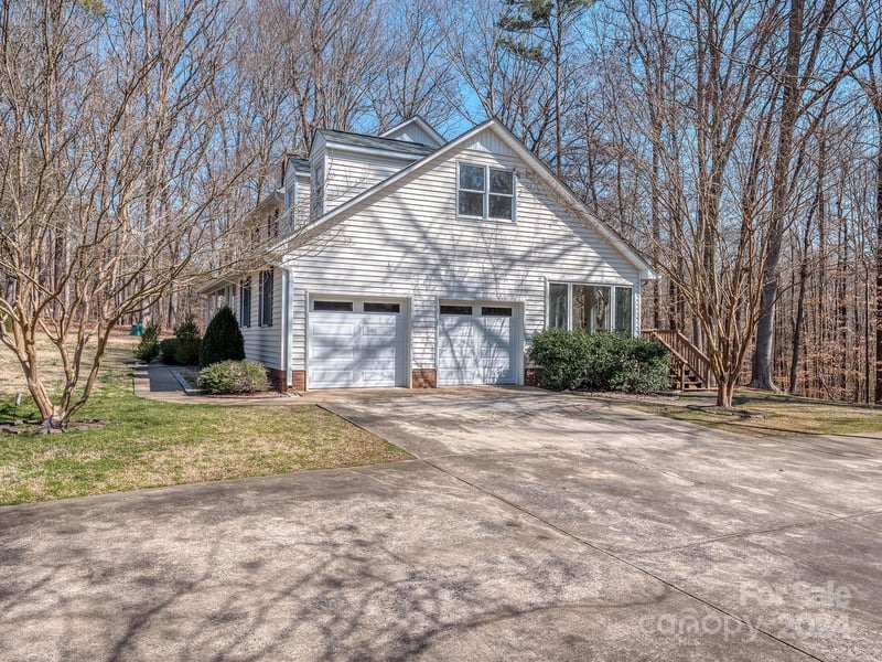 5000 Weddington Rd, Weddington, NC 28104