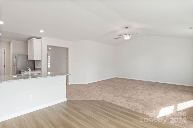 636 Lamorak Pl, Richburg, SC 29729