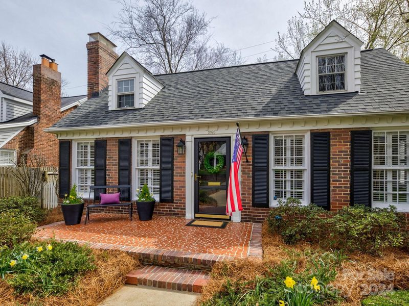 2025 Charlotte Dr, Charlotte, NC 28203
