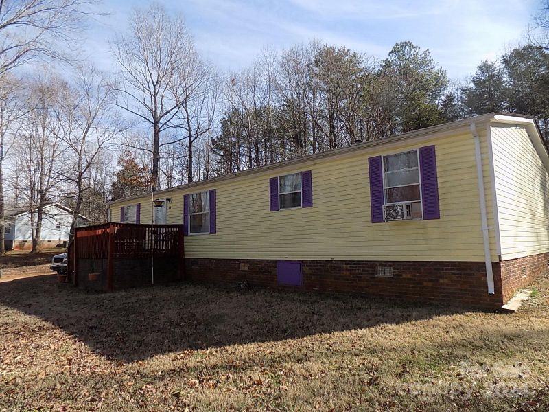 134 Parton Dr, Kings Mountain, NC 28086
