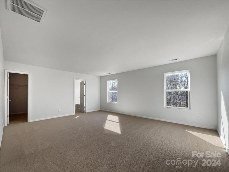 7417 Cedarfield Rd, Charlotte, NC 28227