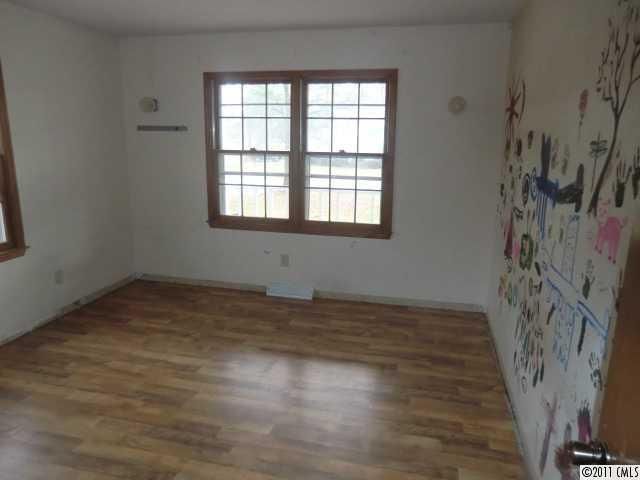 1300 Saint Andrews Dr, Monroe, NC 28112