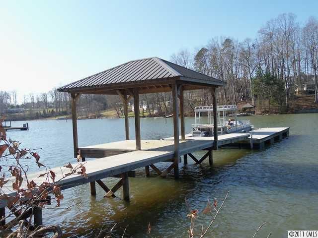 6762 Barefoot Cove Ct #16, Denver, NC 28037