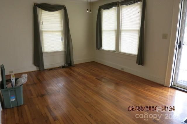 508 N Spring Ave #1, Newton, NC 28658