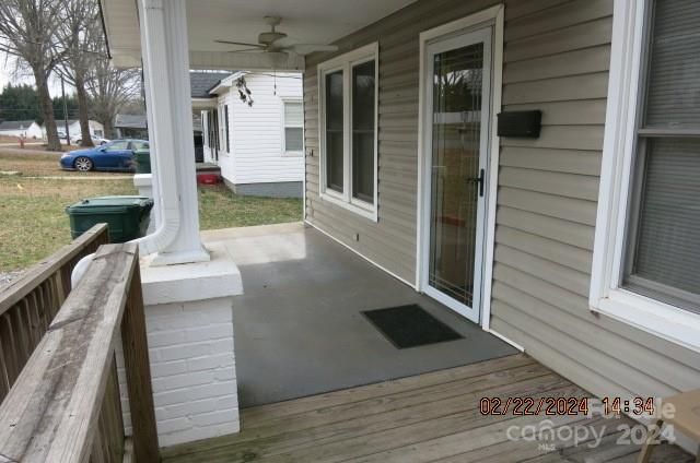 508 N Spring Ave #1, Newton, NC 28658