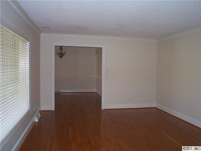 630 NW Sixth St, Hickory, NC 28601