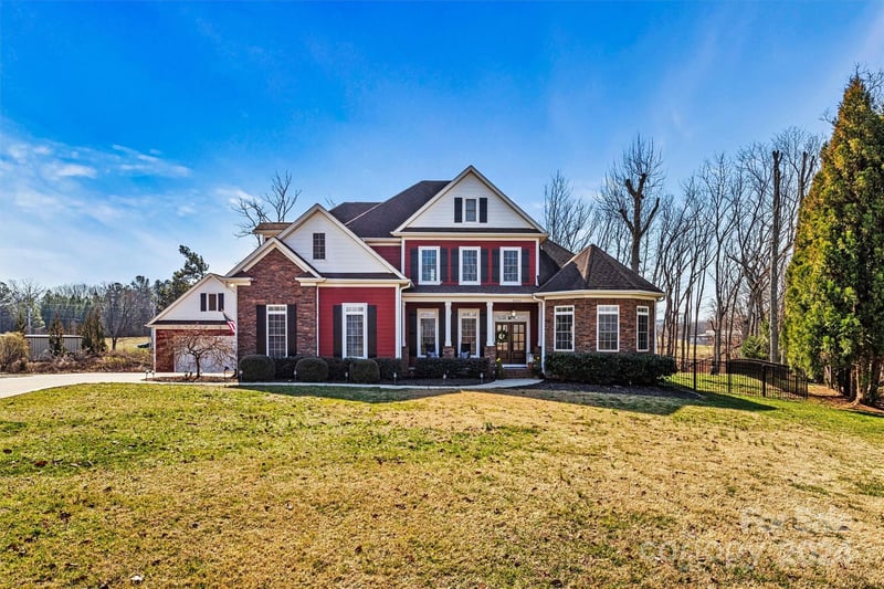 5452 Dolphin Ln, Lincolnton, NC 28092