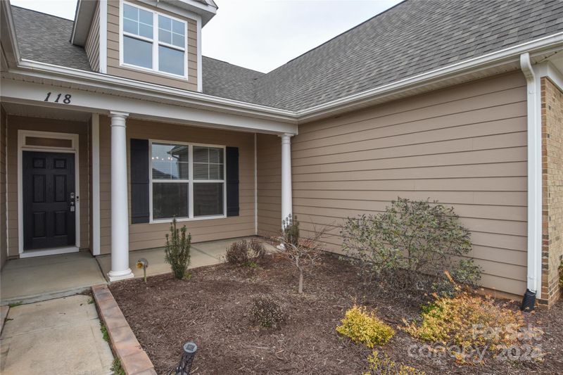118 Caversham Dr, Mooresville, NC 28115