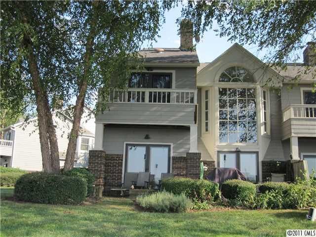 18531 Vineyard Point Ln #18531, Cornelius, NC 28031