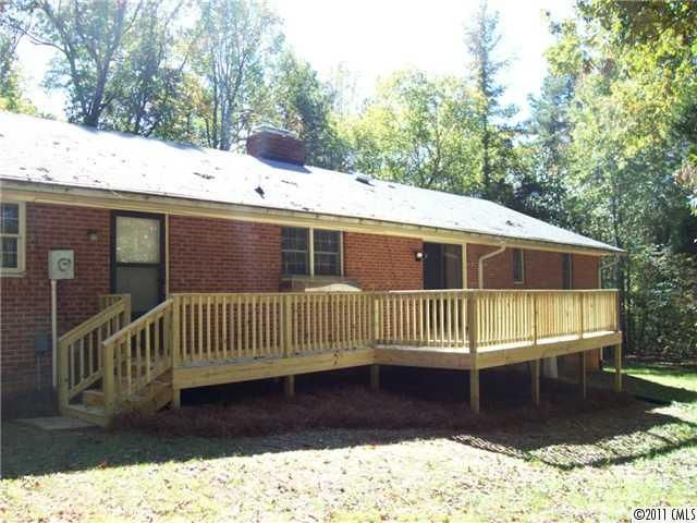 917 Blacksnake Rd, Stanley, NC 28164